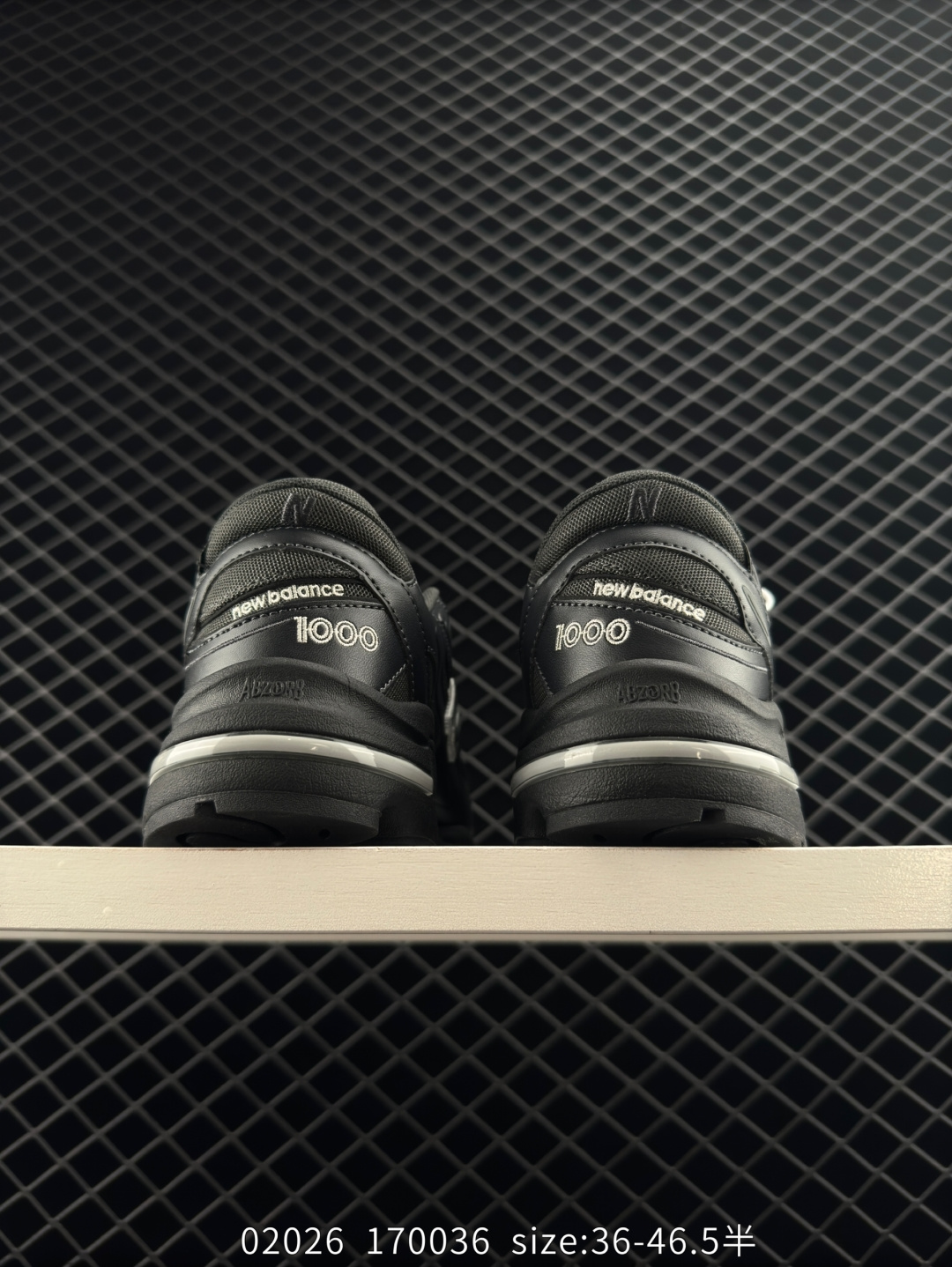 New Balance NB M1000